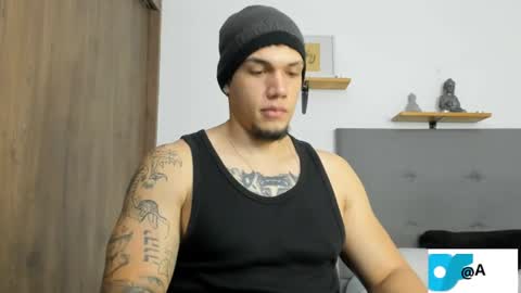 INDEPENDENT MODEL  online show from July 22, 2:47 am