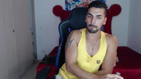 Snapshot of axelwinters_ chatting on February 3, 11:10 pm Axel online show from February 3, 11:10 pm