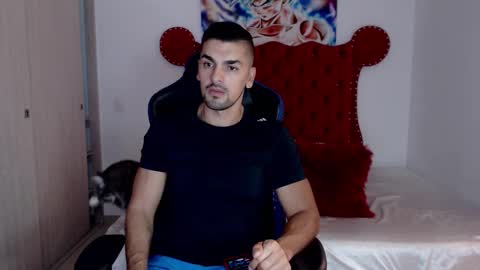 Snapshot of axelwinters_ chatting on February 18, 11:28 am Axel online show from February 18, 11:28 am