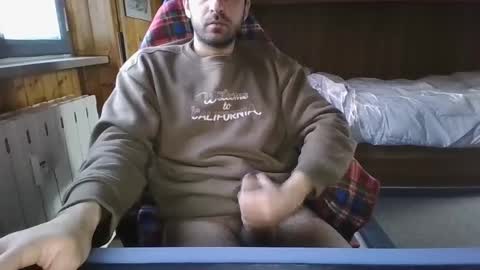 Axel online show from December 21, 7:45 am