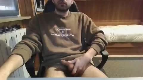 Axel online show from November 15, 10:23 am