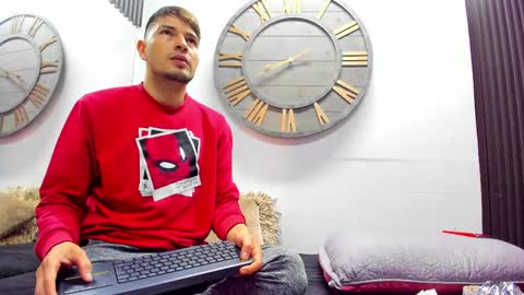 Axel and mia  online show from February 10, 11:25 am