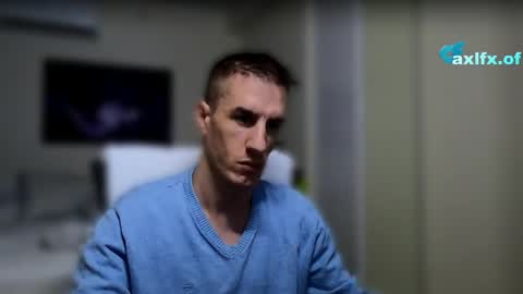 Axl online show from March 31, 12:56 am