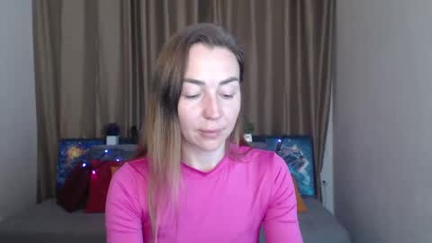 Jully online show from March 11, 5:49 am