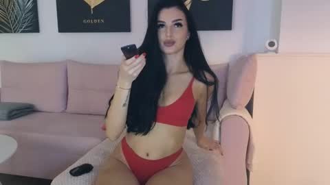 Ayabellle online show from November 9, 9:46 pm