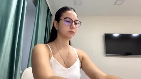 Allison online show from November 10, 7:18 am