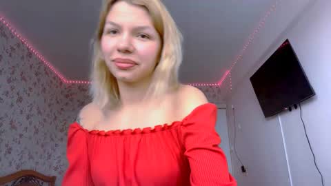 Snapshot of ayanabuckholtz chatting on March 3, 8:53 am Ayana online show from March 3, 8:53 am