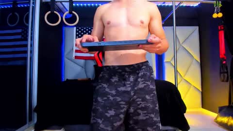 Ayden Miller online show from March 15, 1:22 am