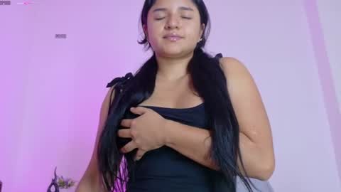 Snapshot of ayheleen_sexygirl3 chatting on June 16, 8:44 pm Mariana online show from June 16, 8:44 pm