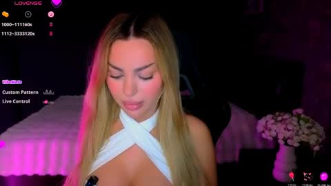  Ayla Demir  online show from April 14, 8:59 pm