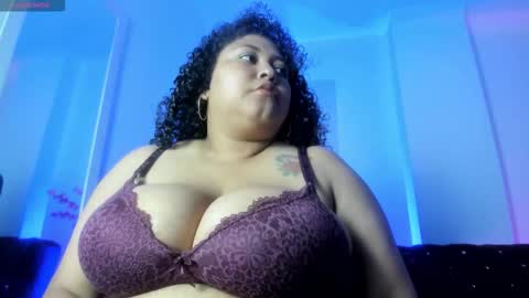 Ayliinn  online show from March 22, 1:09 am