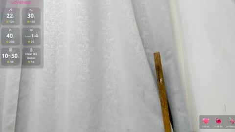 Snapshot of aylin_parker16 chatting on April 14, 11:49 am Aylin online show from April 14, 11:49 am