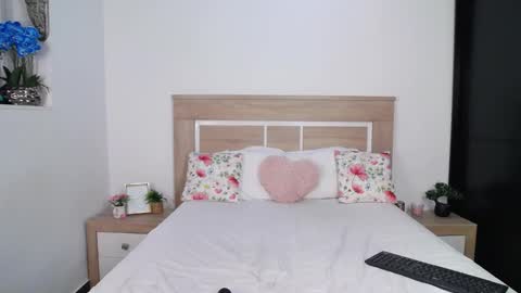 Aylin Ross online show from October 17, 6:21 pm