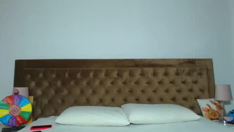 Aylin online show from March 19, 6:39 am