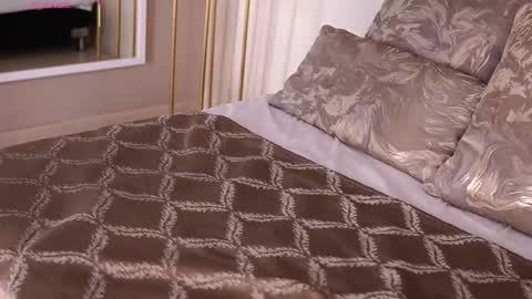 Aylin Millerxs online show from October 28, 8:22 pm