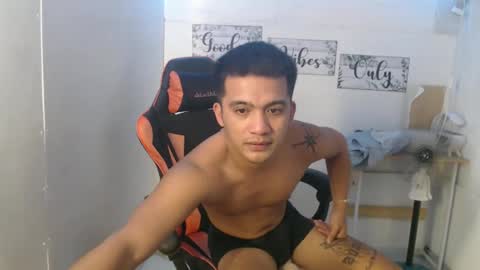 ayman2003 online show from January 9, 7:31 am