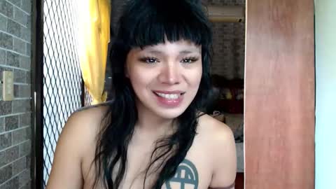 aymkyline online show from January 17, 1:43 am