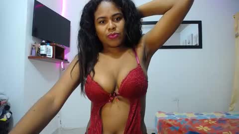 Snapshot of aynaraross1 chatting on February 26, 4:14 am aynaraross1 online show from February 26, 4:14 am