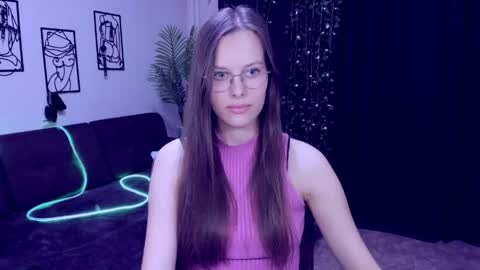 AyumiCherry online show from April 17, 4:10 pm