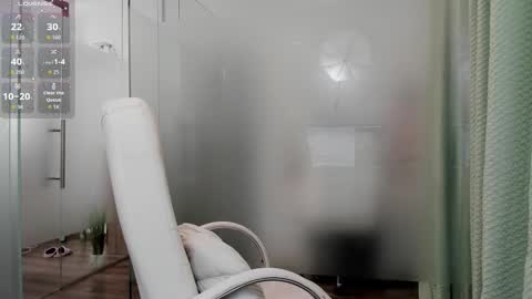 Ayumi online show from November 22, 5:28 am