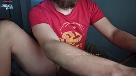 Snapshot of azagal22 chatting on January 3, 6:11 am justin online show from January 3, 6:11 am