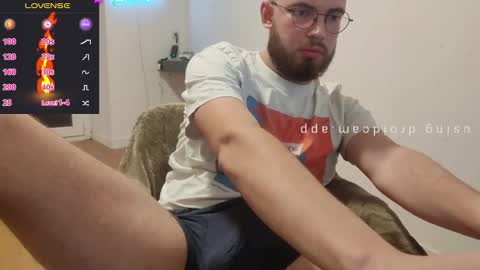 Snapshot of azagal22 chatting on March 10, 6:23 pm justin online show from March 10, 6:23 pm