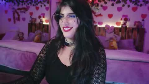 Snapshot of azaharnoor chatting on July 15, 1:44 am Azahar online show from July 15, 1:44 am