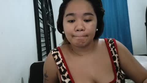 Snapshot of azariahh_ chatting on August 1, 8:46 am azariahh_ online show from August 1, 8:46 am