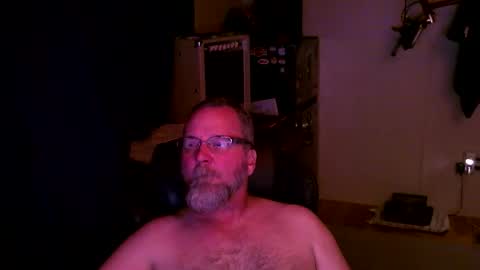 azblondeguy online show from March 1, 3:30 am