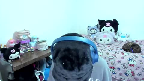 Azu Moure online show from September 15, 6:57 am