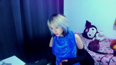 Azu Moure online show from July 26, 10:38 pm
