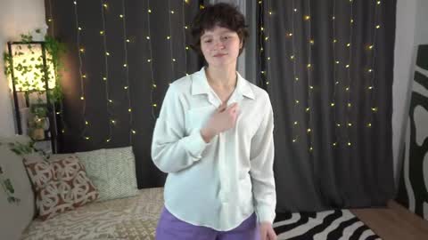 Lisha online show from May 10, 8:14 pm