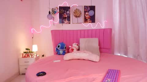 PRINCESS AZUL. online show from November 24, 9:25 pm