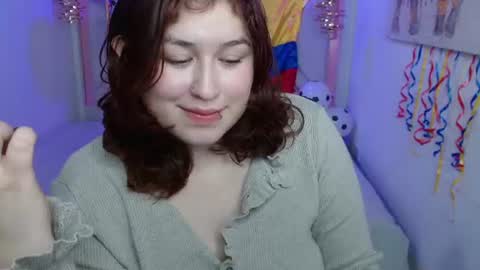 Snapshot of azul_veraa chatting on June 22, 3:25 am Azul online show from June 22, 3:25 am
