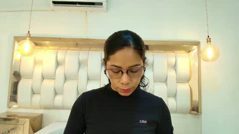 Snapshot of azulmaveric chatting on July 6, 7:27 pm AZUL online show from July 6, 7:27 pm