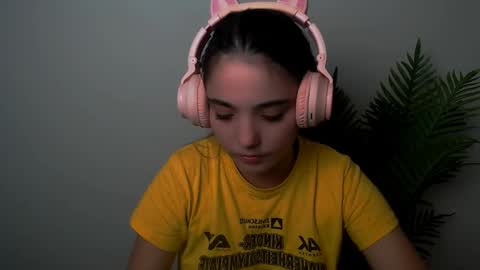 azumi_chan_ online show from September 10, 10:32 pm