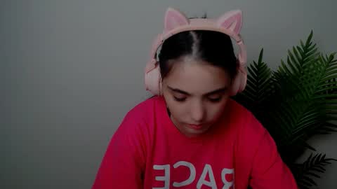 azumi_chan_ online show from September 14, 7:02 pm