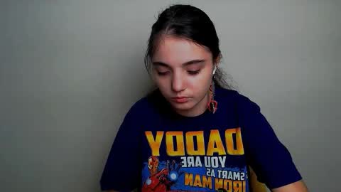 azumi_chan_ online show from October 19, 2:50 pm