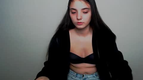 azumi_chan_ online show from October 23, 2:44 am