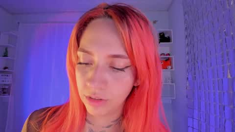 azumi saan online show from December 5, 5:04 am