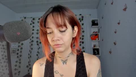 azumi saan online show from September 22, 1:18 am