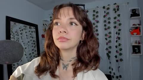 Snapshot of azumi_saan chatting on January 14, 3:23 am azumi saan online show from January 14, 3:23 am