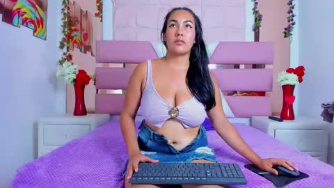 azumiwalker online show from February 19, 1:34 am