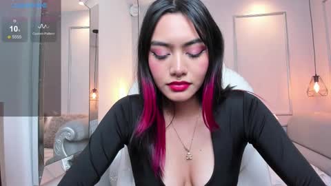 Azura online show from February 18, 10:58 pm