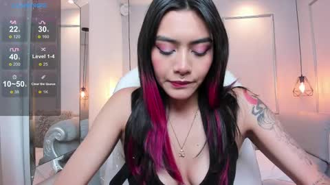 Azura online show from February 25, 7:14 pm