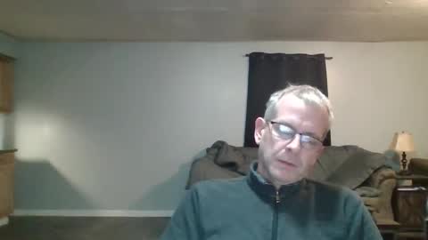 azzmenow online show from March 24, 1:10 am