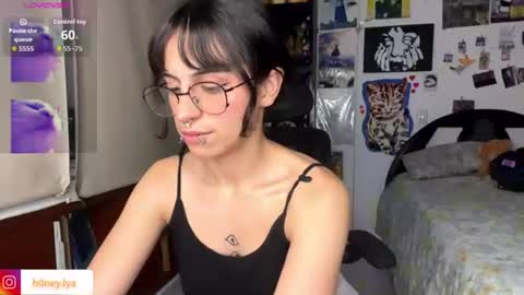 Lyanna online show from June 27, 1:54 am
