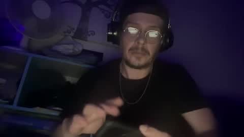 b1gd1k290013 online show from April 7, 4:46 am