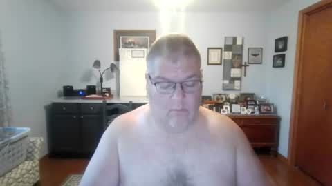 Snapshot of b1gh0rnyguy chatting on July 28, 11:17 am Cory online show from July 28, 11:17 am
