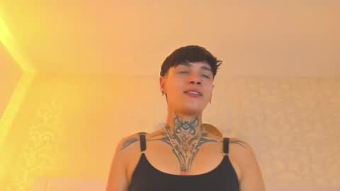 Snapshot of b3k_afrodict chatting on October 6, 7:55 pm Anny online show from October 6, 7:55 pm